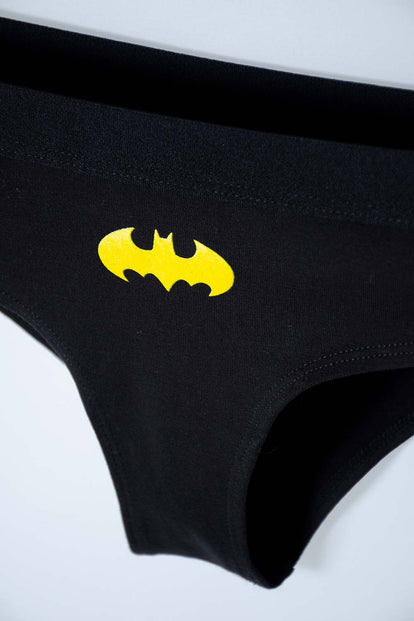  PACK X2 PANTIES DE BATMAN NEGRO Y AMARILLO PARA MUJER