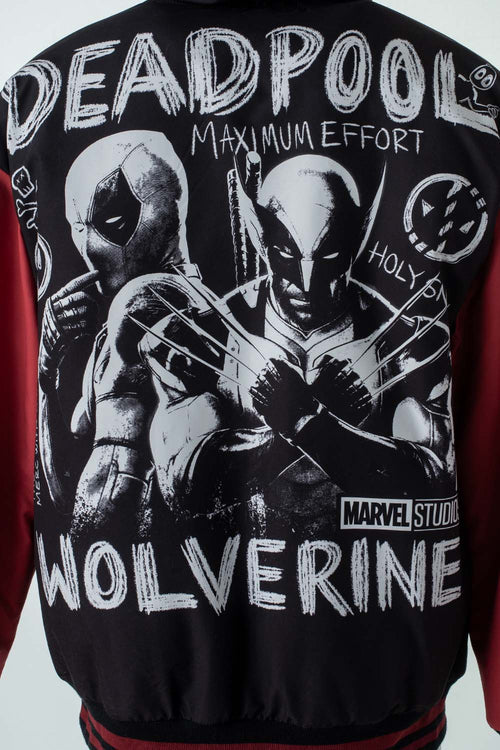 Card slide image -  CHAQUETA DE DEADPOOL ROJA Y NEGRA ENGUATADA PARA HOMBRE