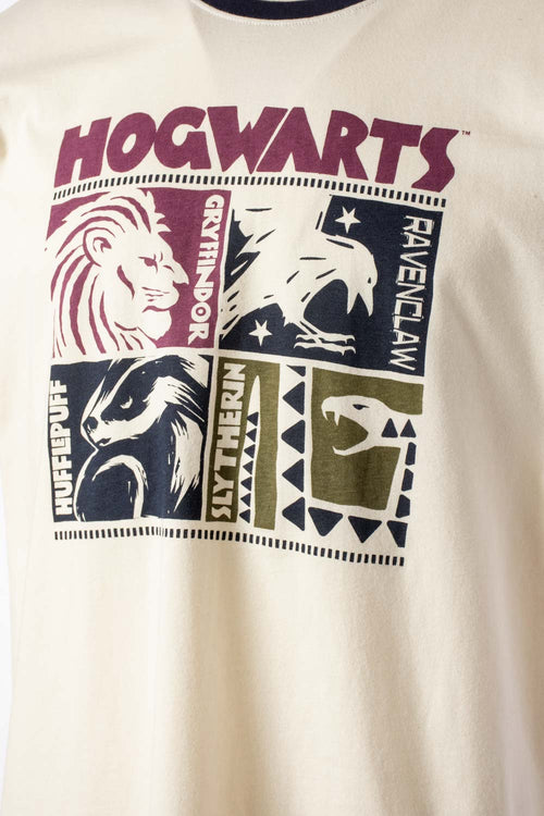 Card slide image - PIJAMA DE HARRY POTTER CON PANTALON CORTO PARA HOMBRE