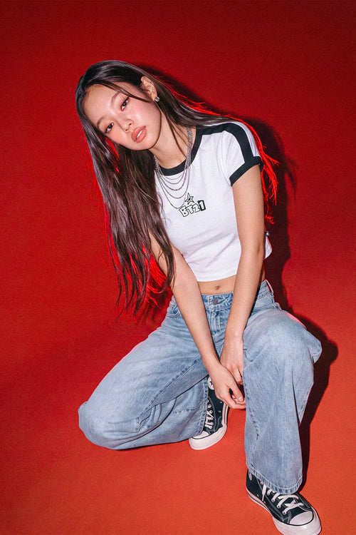 Card slide image -  CAMISETA DE BT21 CROP TOP FIT PARA MUJER