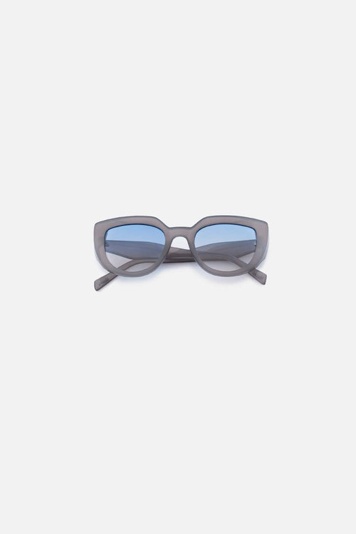 Card slide image - GAFAS DE SOL DE MOVIES MARCO GRIS GÉNERO NEUTRO